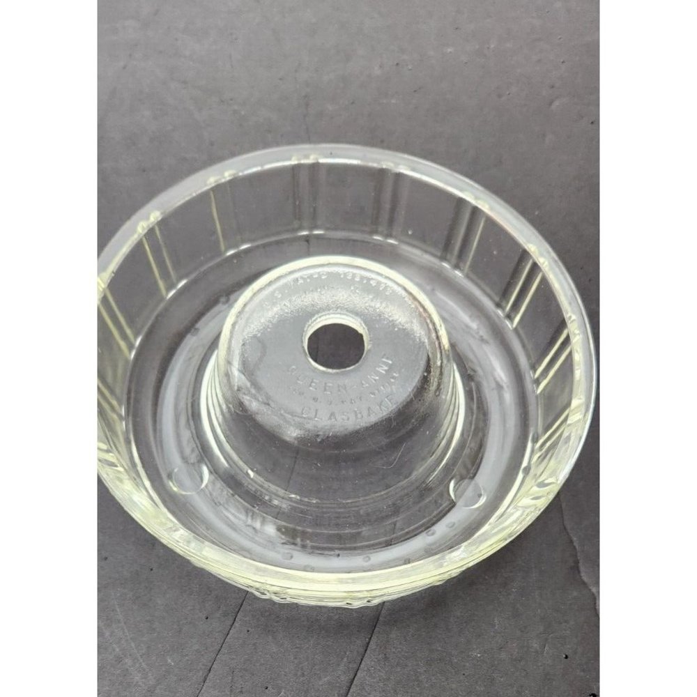 Hazel Atlas Queen Anne Glasbake Bundt Ring Oven Clear Glass Dish Mold Vintage